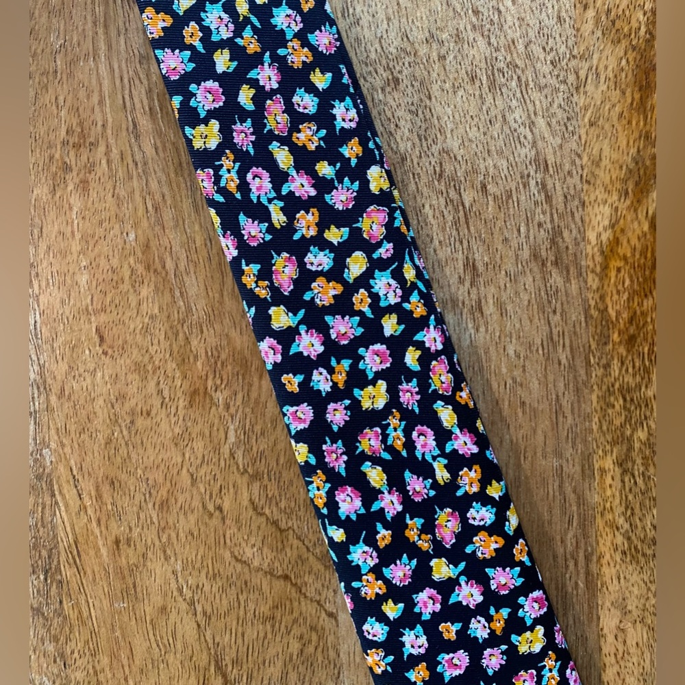 Floral Neck Tie